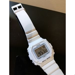 Casio Accessories - Casio Illuminator Digital Watch Casio Accessories - Casio Illuminator Digital Watch